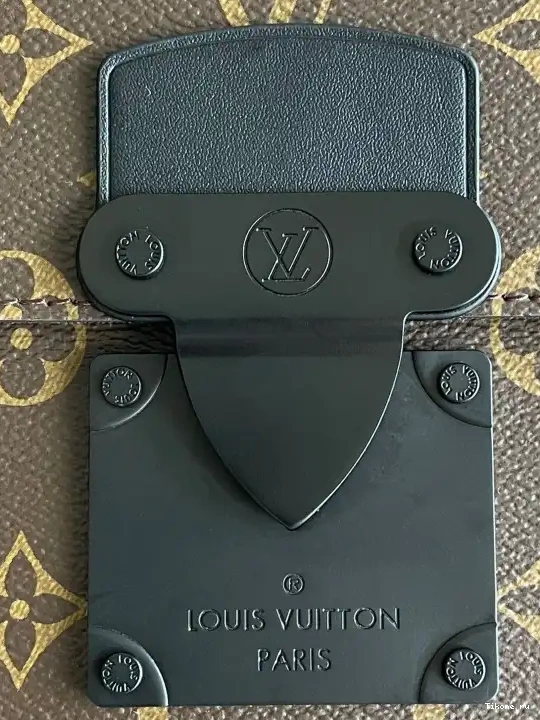 Cheap POUCH S LOUIS LOCK VUITTON A4 0601